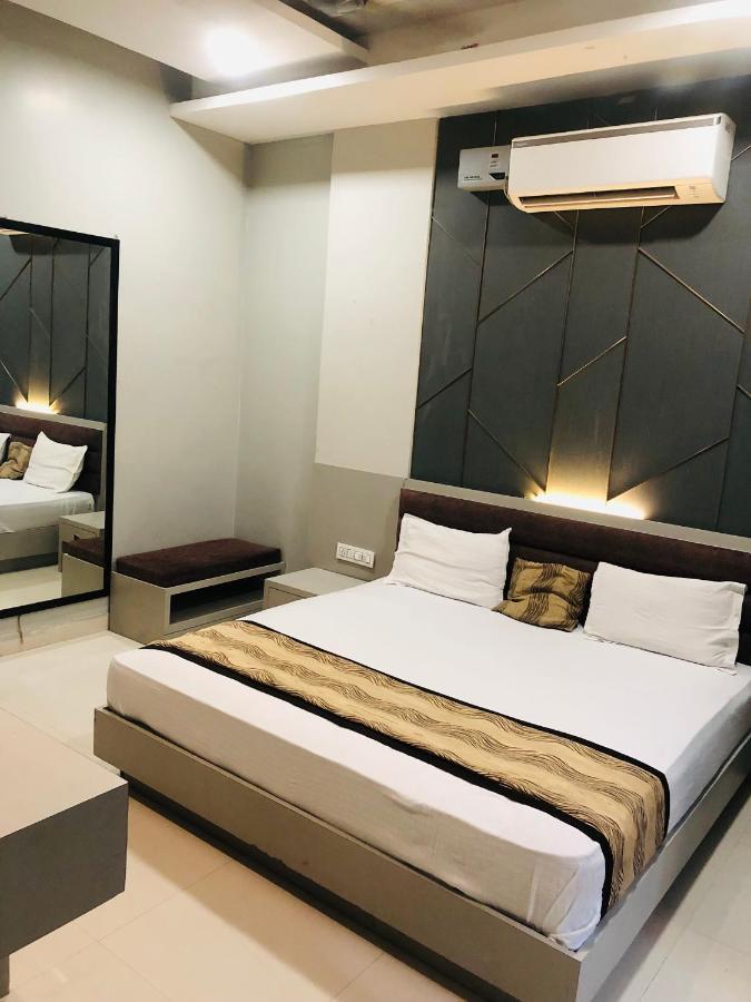 The Highland Hotel Bathinda Bagian luar foto